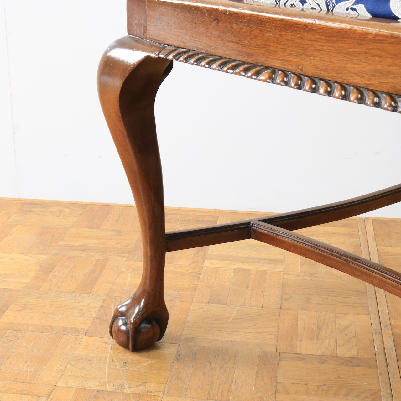 ダイニングチェアー