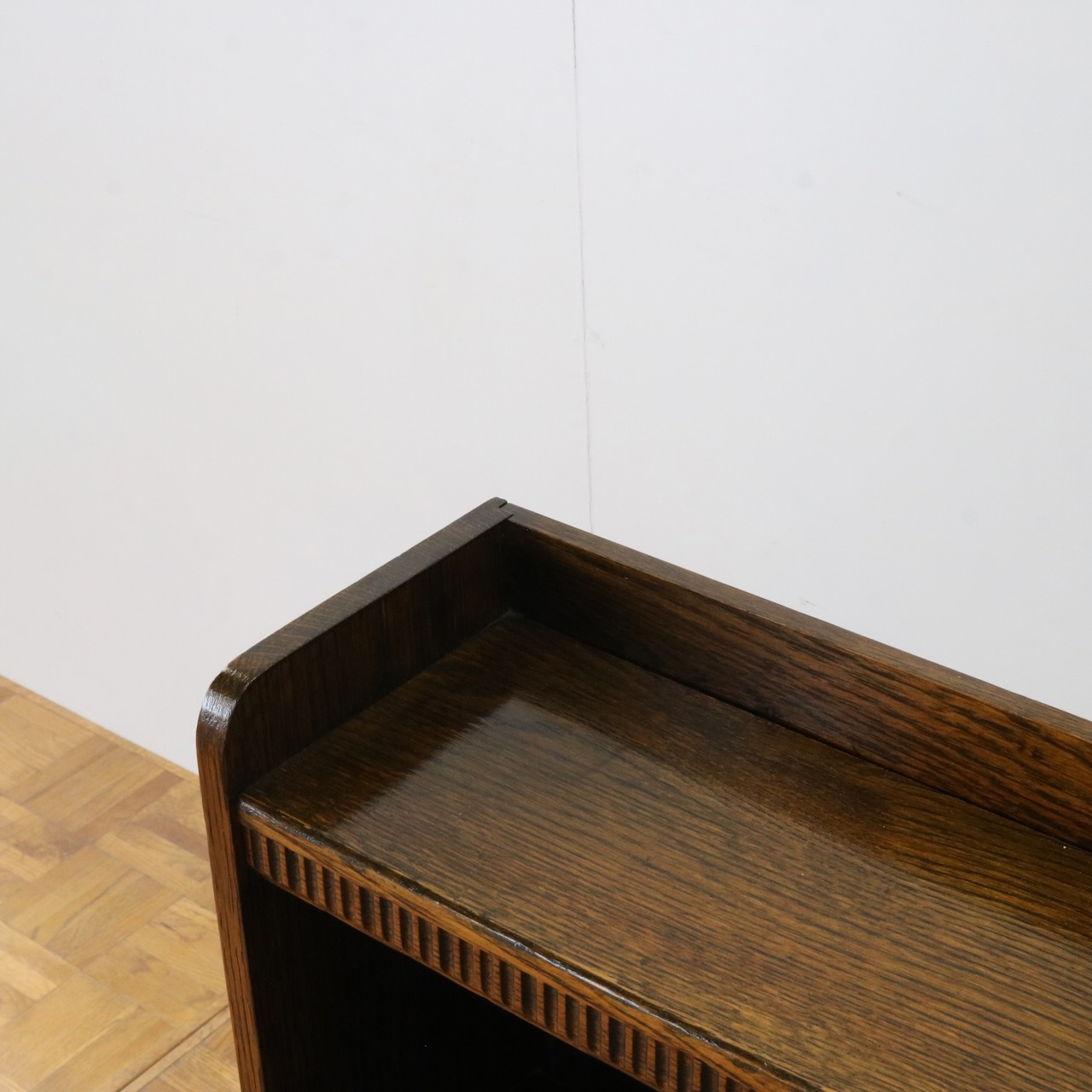 ブックシェルフ