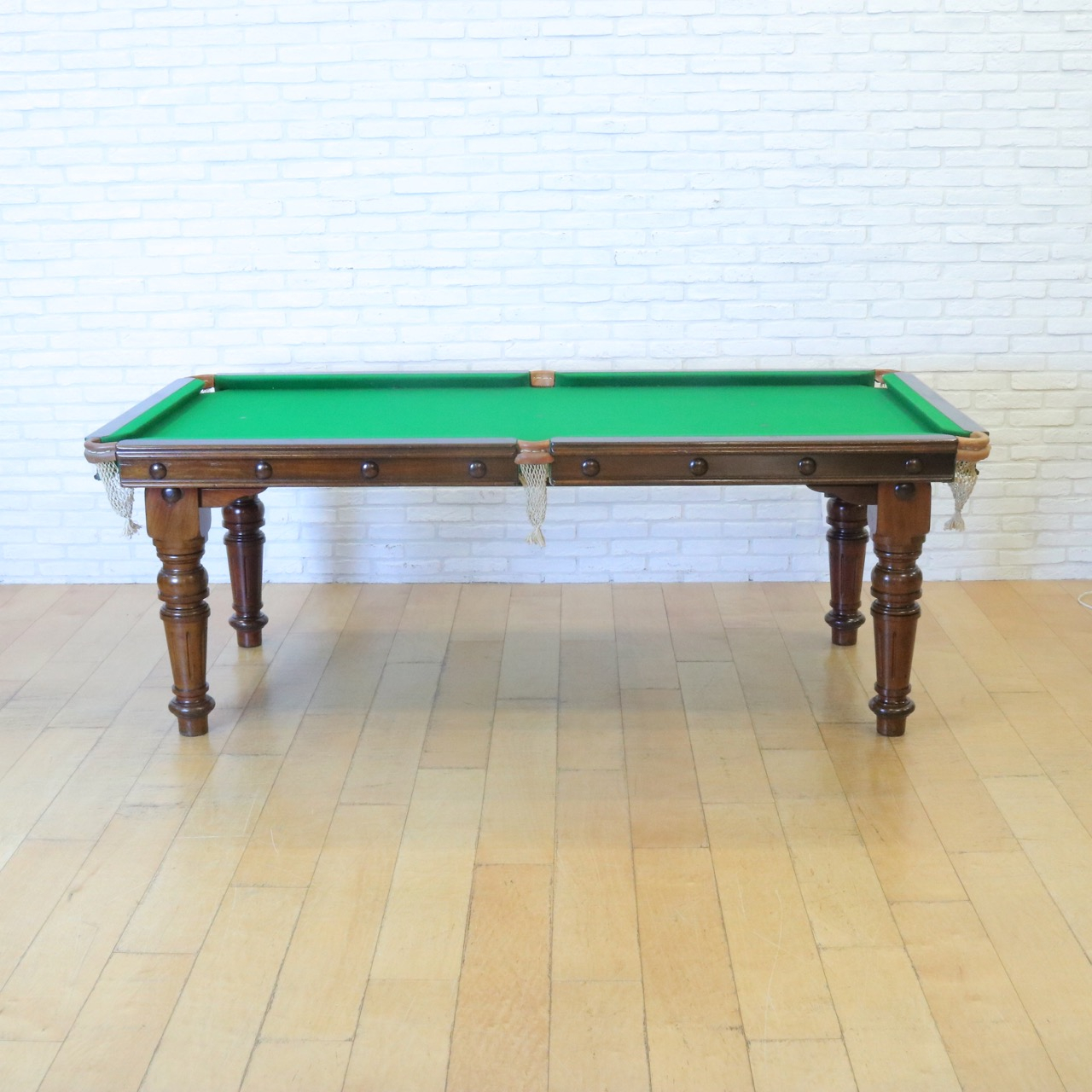 ビリヤード台 スヌーカーテーブル
