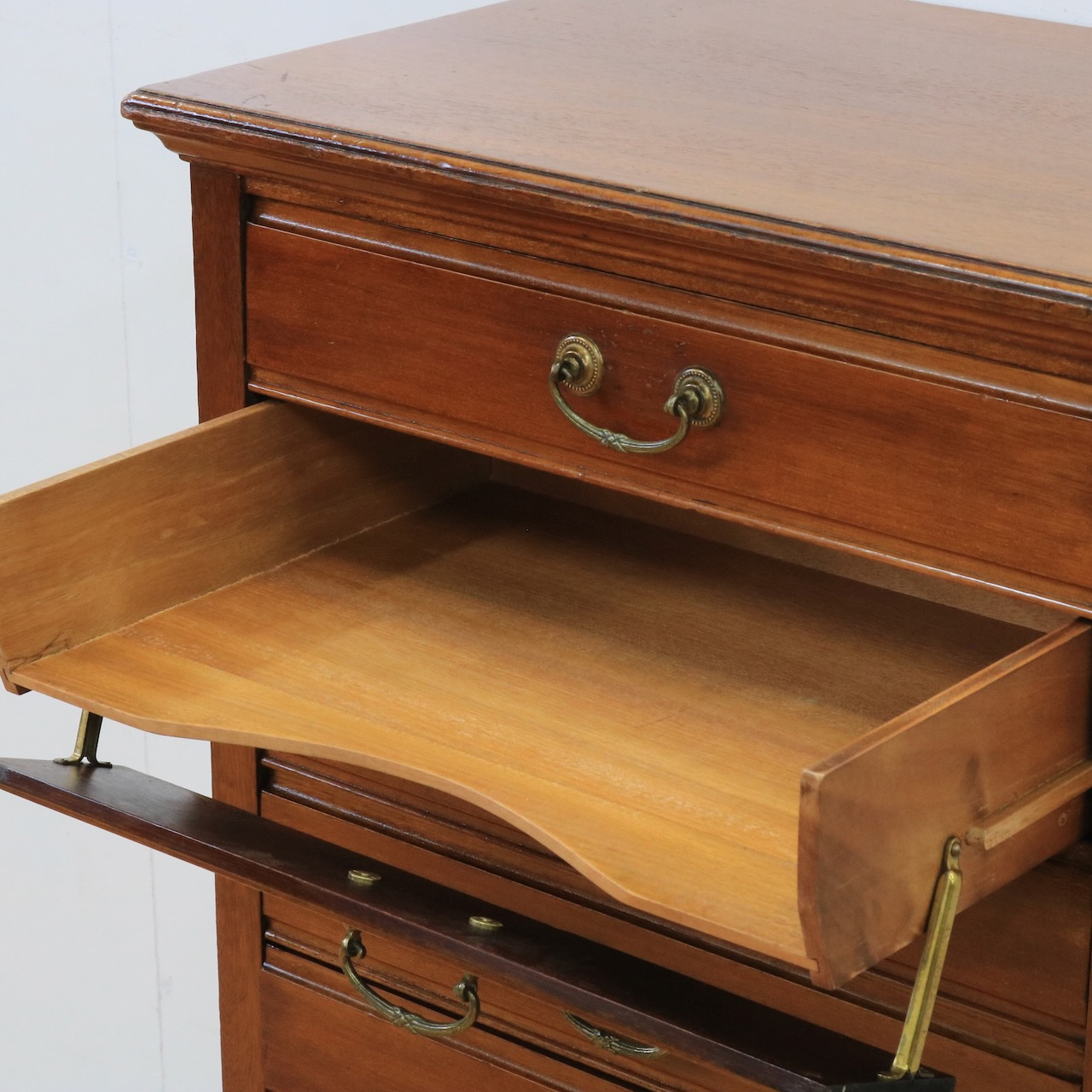 ミュージックドロアー