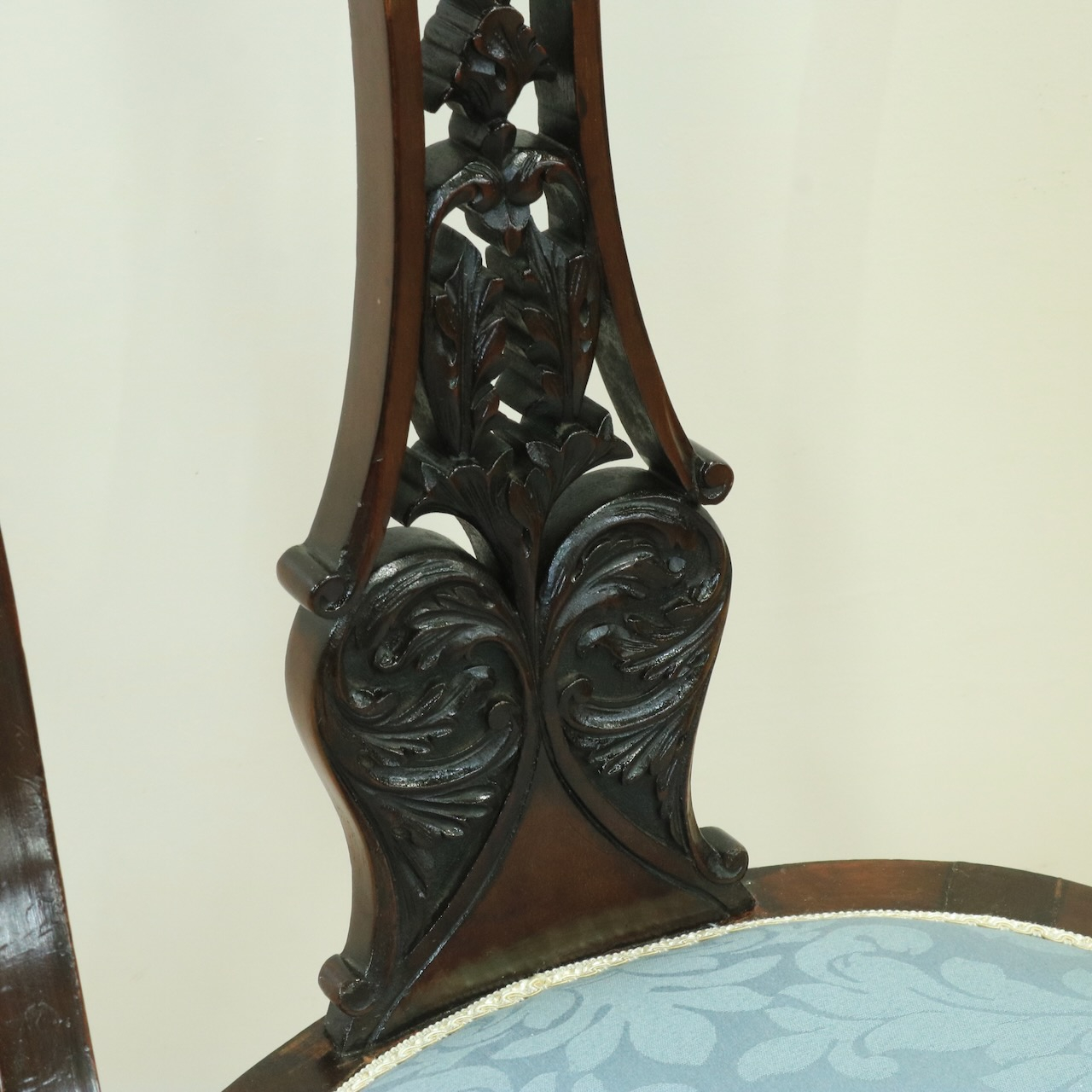 サイドチェアー