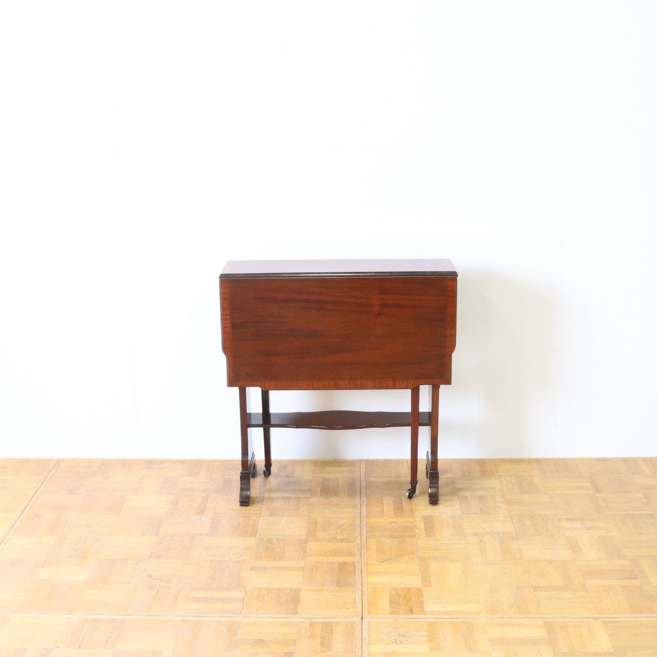 ゲートレッグテーブル