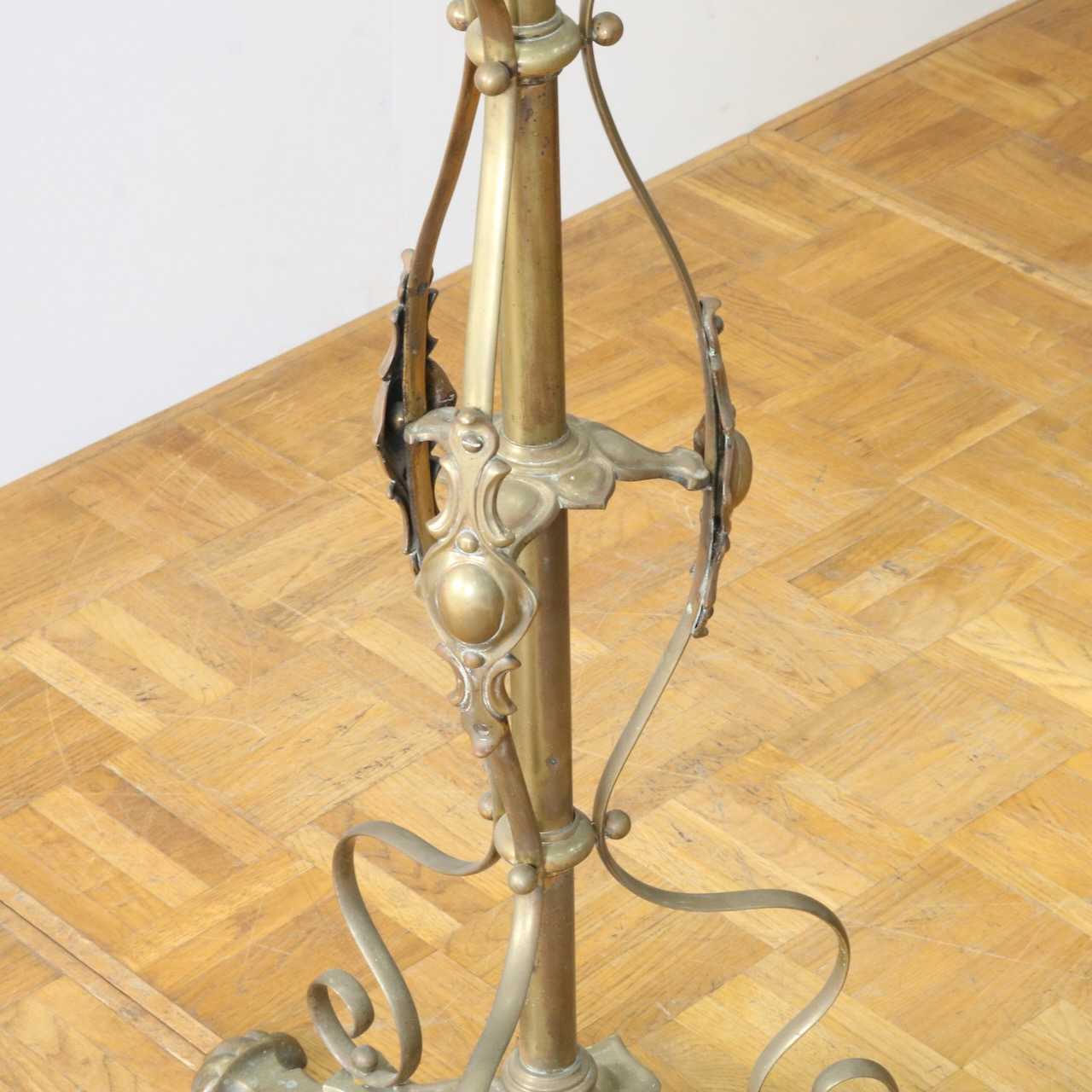 フロアスタンド